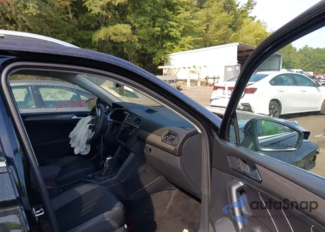 2022 Volkswagen Tiguan 2.0T Se из США, поврежденный, VIN 3VV2B7AX2NM076753